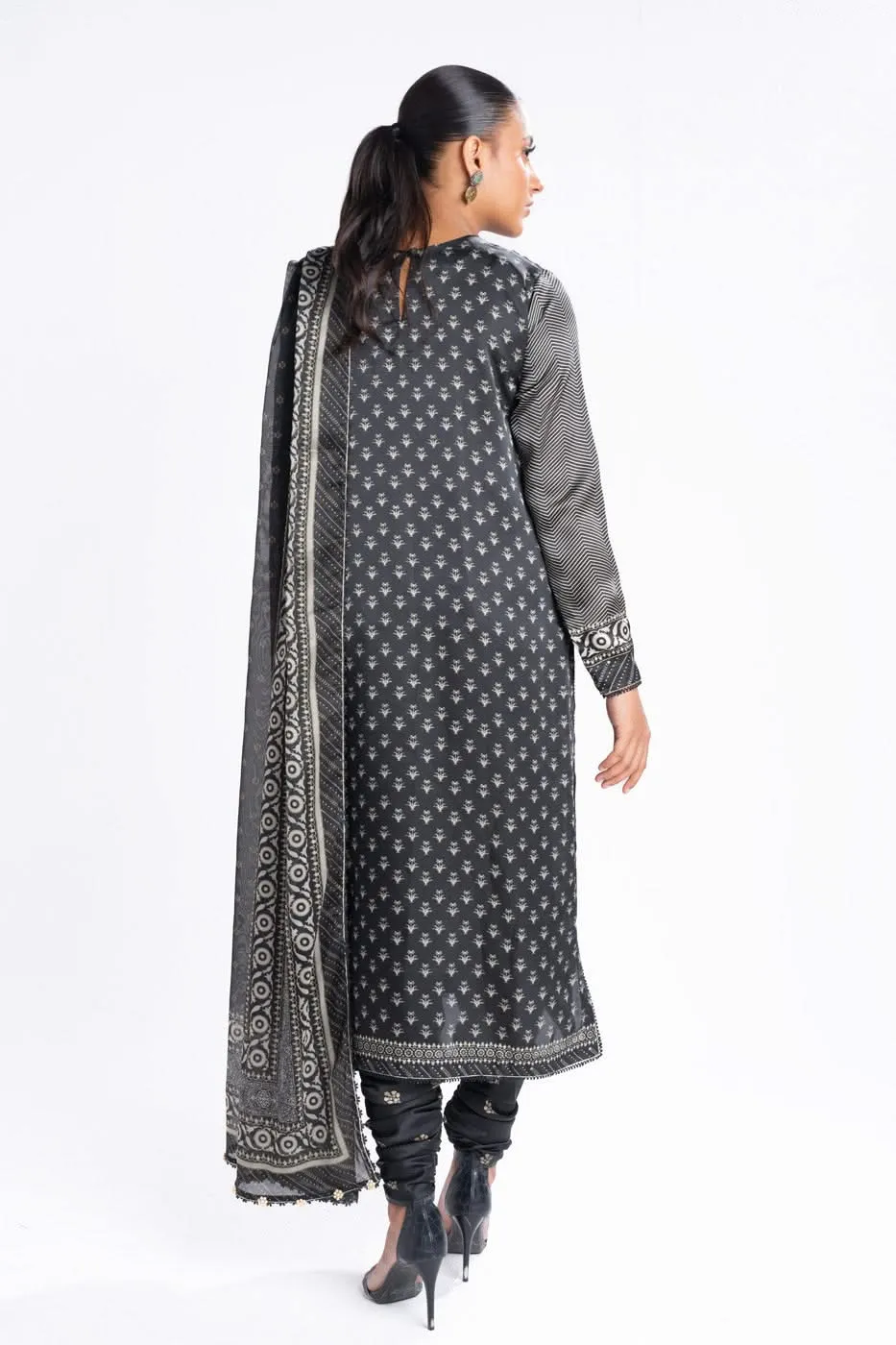 Alkaram Chamois Silk Suit With Printed Tissue Silk Dupatta – SK-05-24-Black