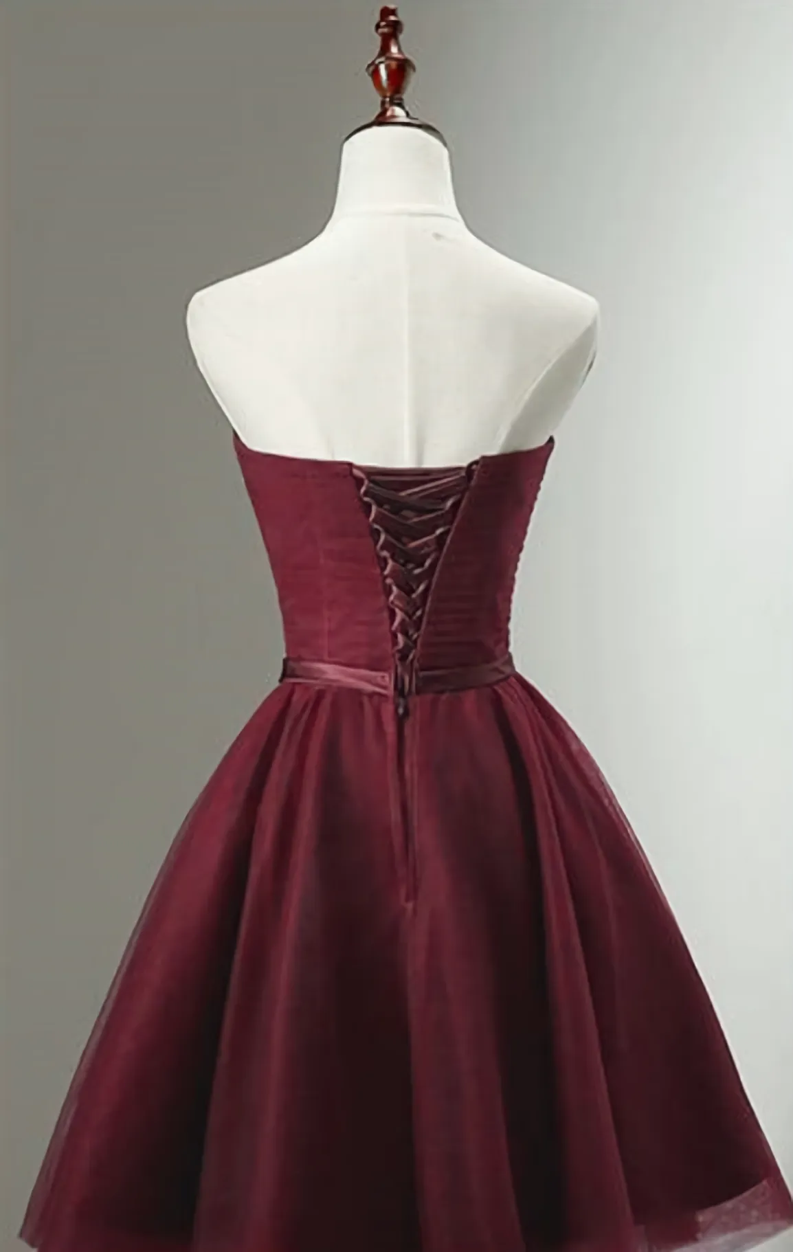 Beautiful Burgundy Knee Length Lace Up Tulle Party Dress Homecoming Dress Short Prom Dress