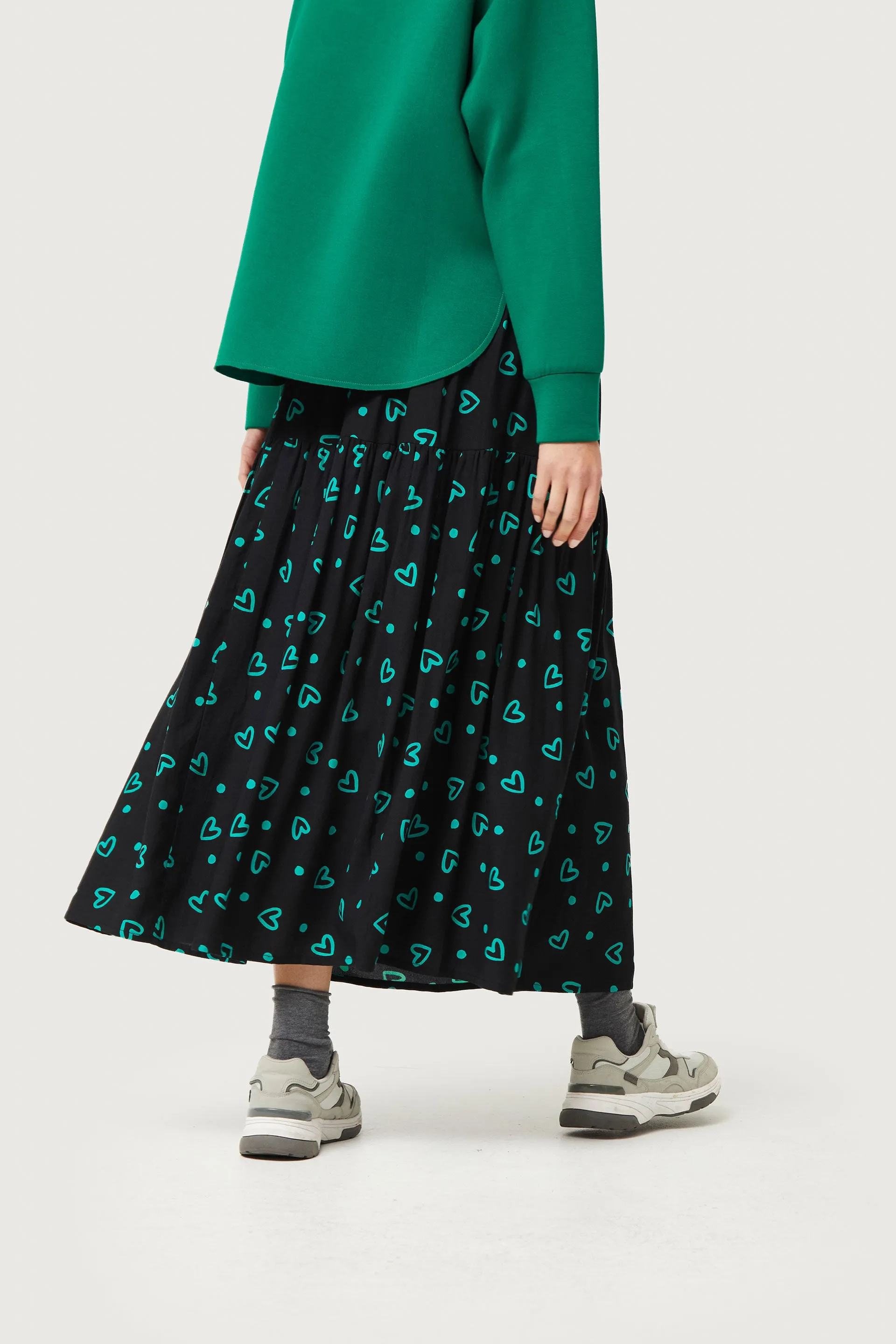 Compañia Fantastica - Green Doodle Heart Tiered Skirt