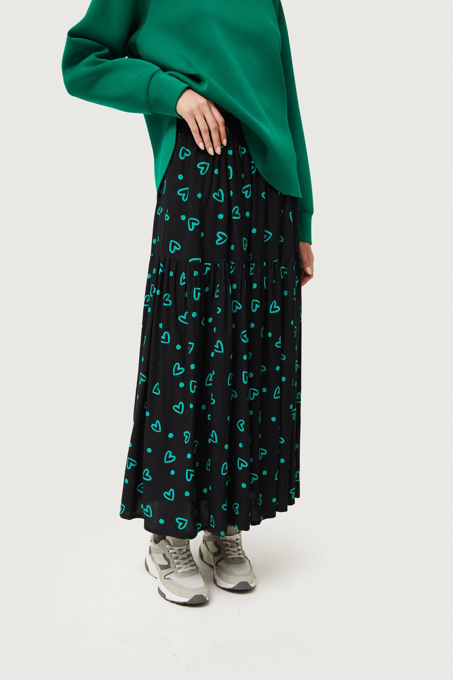 Compañia Fantastica - Green Doodle Heart Tiered Skirt