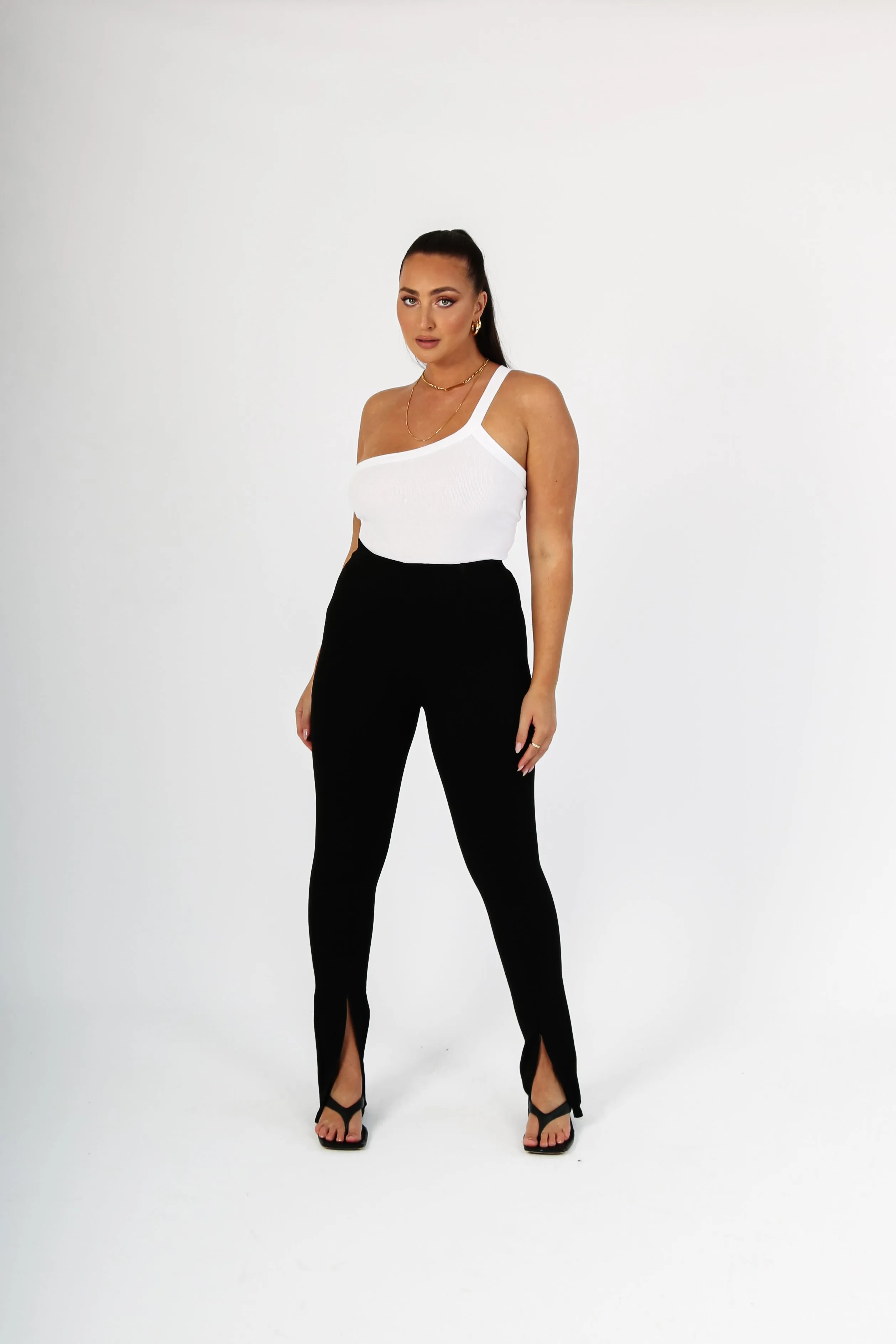 Darlo black zip split leggings