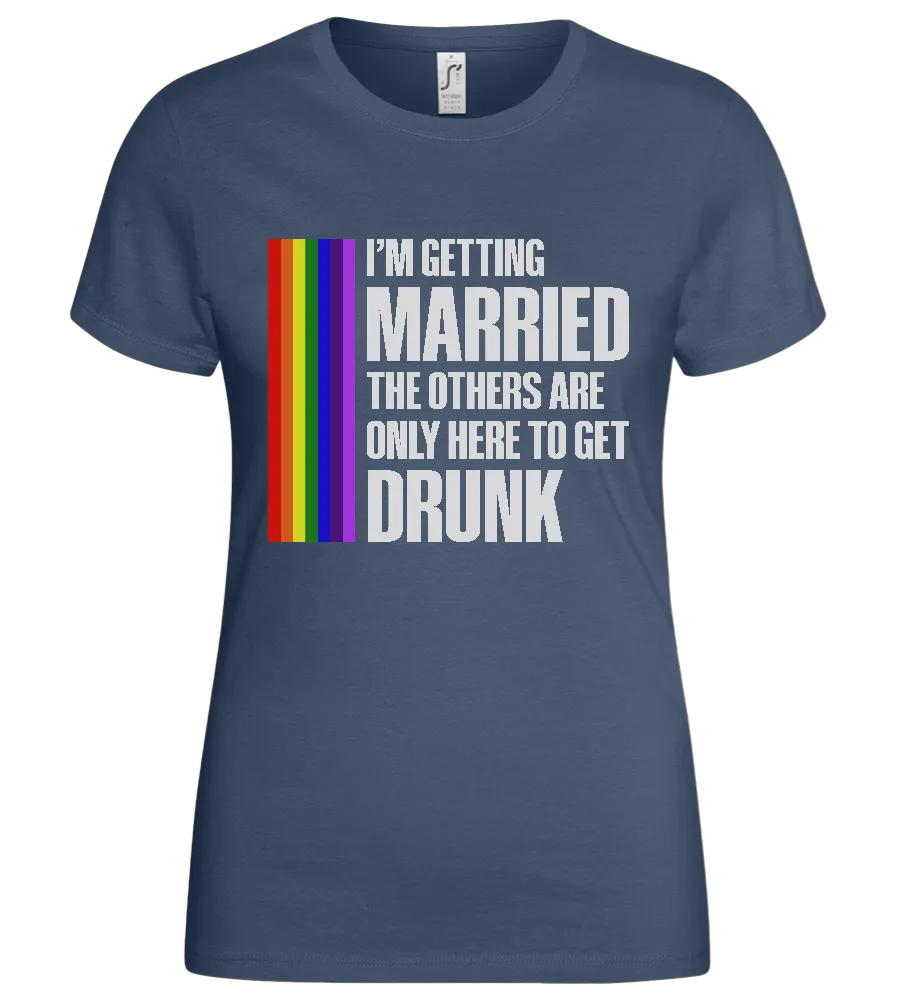 I'm Getting Married Design - Basic women's t-shirt