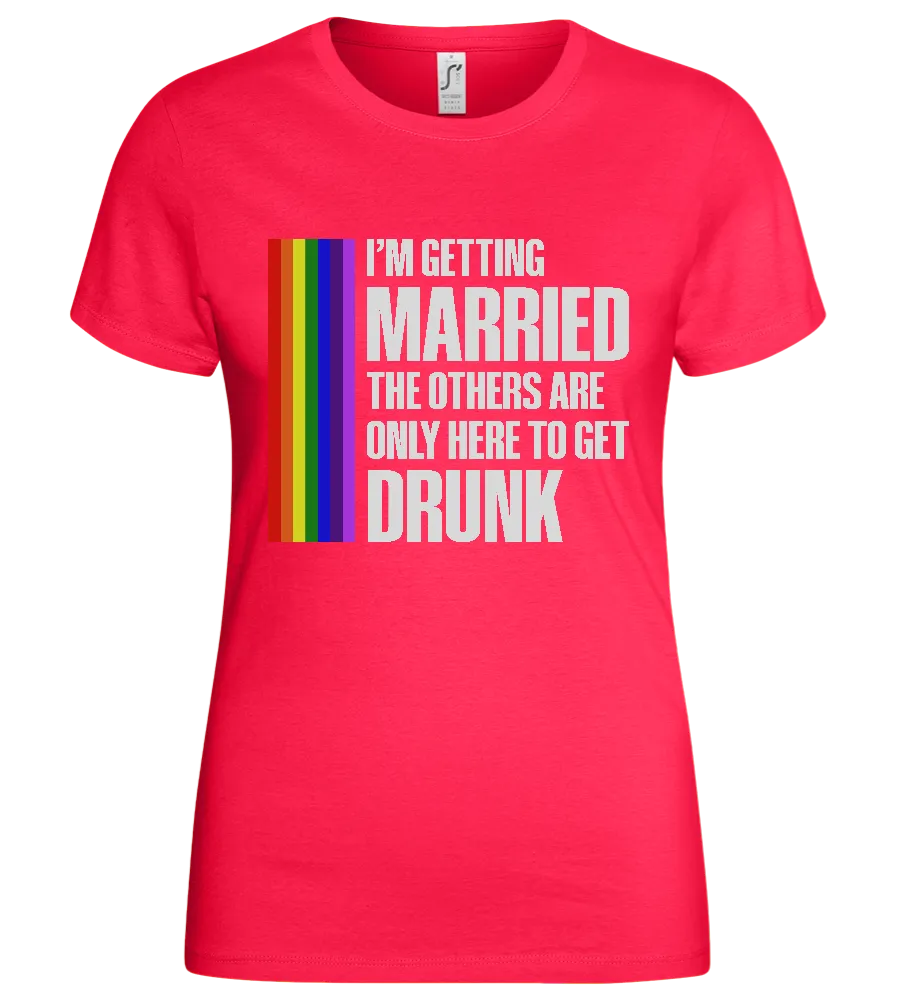 I'm Getting Married Design - Basic women's t-shirt