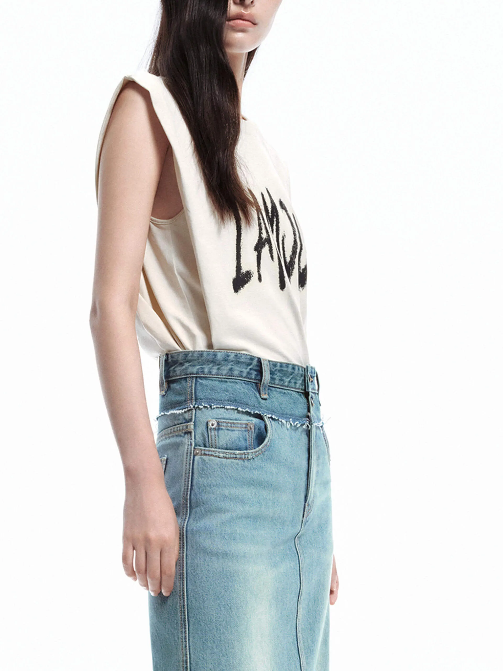 Letter Print Sleeveless T-shirt