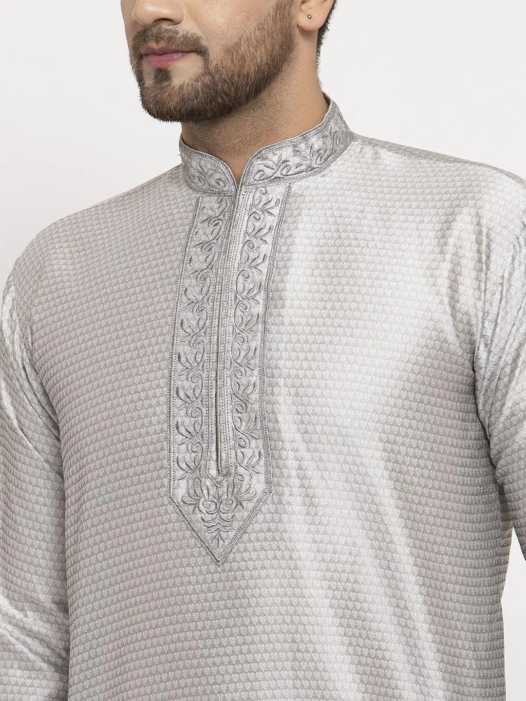 Men's Grey Yoke Design Solid Kurta With White Churidaar Pyjama - Benstoke